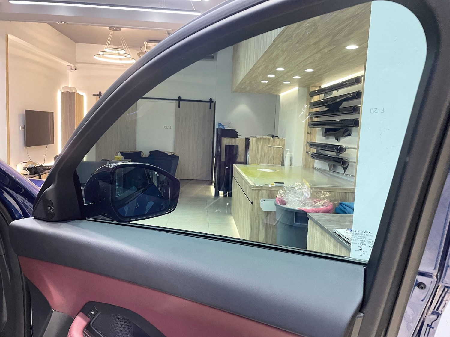 新北震宣汽車隔熱紙-Jaguar E‑PACE-前檔隔熱紙FSK冰鑽F45-車窗隔熱紙FSK冰鑽F30.F20